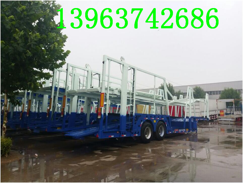 轎運(yùn)車(chē)