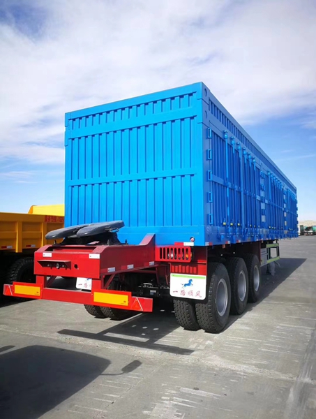 側(cè)翻半掛車(chē)制造廠家